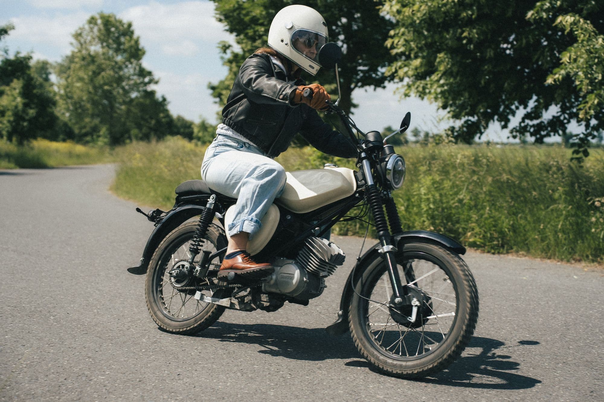 Werkstatt mit Simson-Mopeds